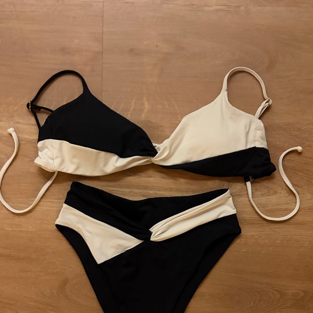 l*space Black and Cream Two-Tone Bikini Set - Picture 2 of 4